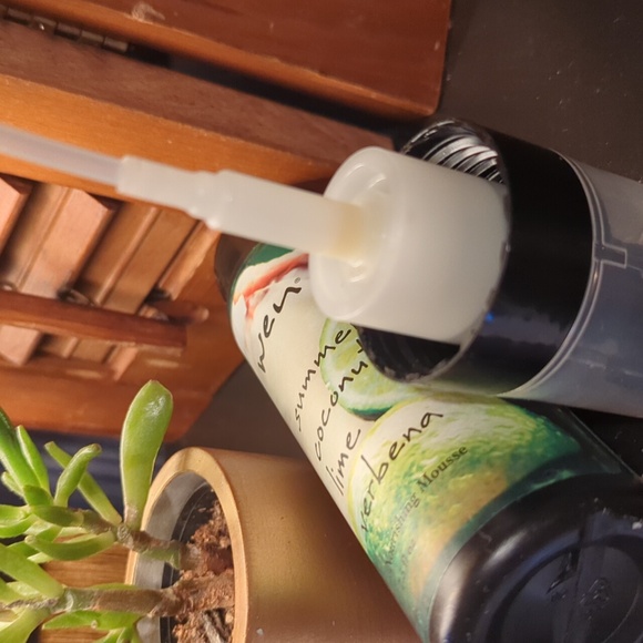 Wen Mousse Summer Coconut Lime Verbena With Pump Volume Body Shine 7.5 OZ NEW - Picture 10 of 12